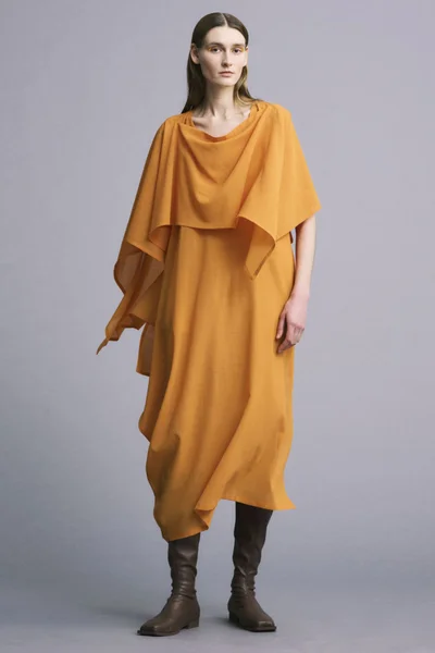 Look 37